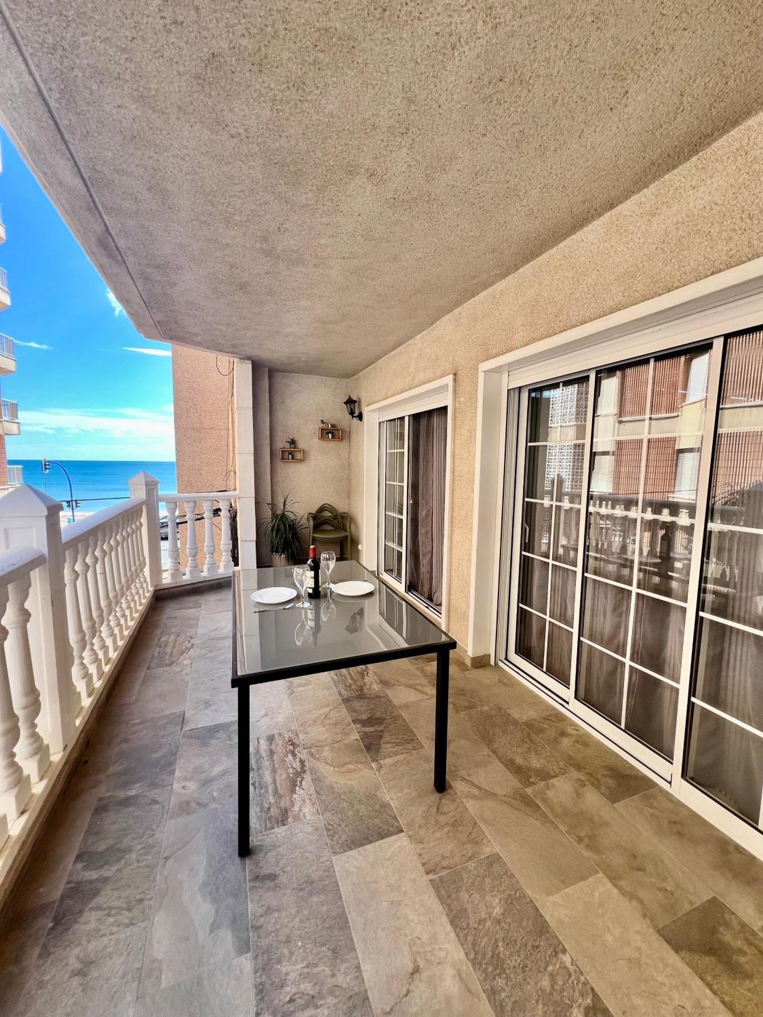 Noruega 3 Apartment Torrevieja Ngoại thất bức ảnh